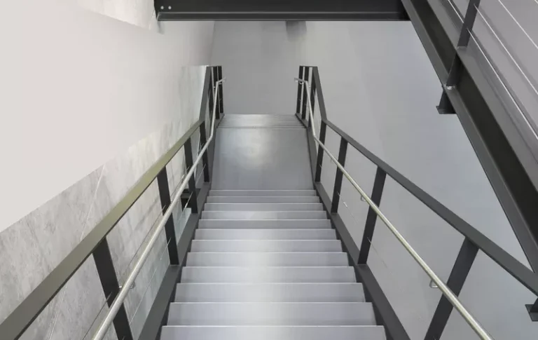 Individuellen Bedürfnisse und bieten maßgeschneiderte Treppenreinigungsdienstleistungen an, die genau Ihren Anforderungen entsprechen.